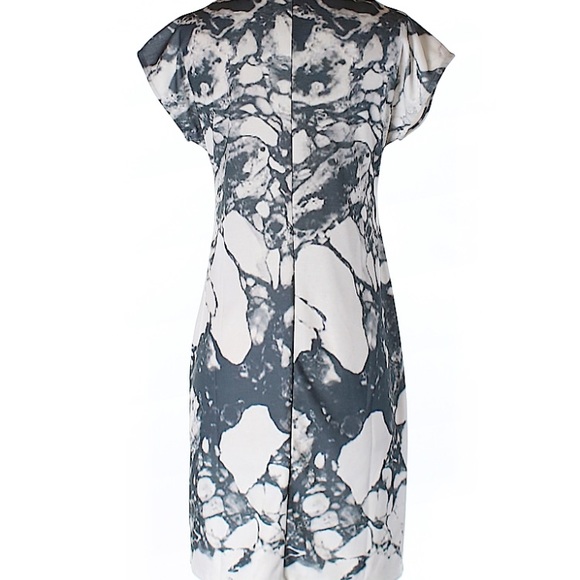 🌈 Marble Print Dress - Picture 3 of 3